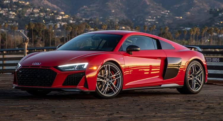 Audi R8